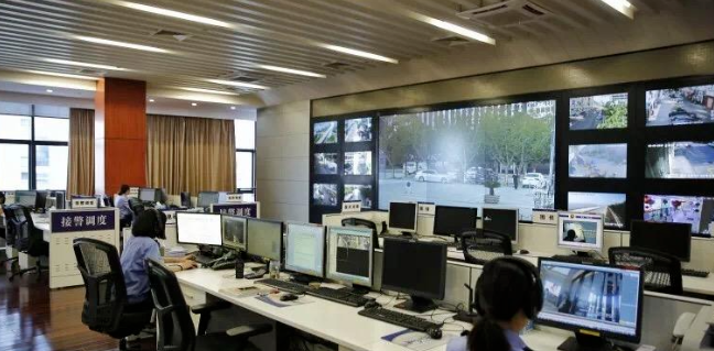 雪（xuě）亮（liàng）道路交通監控工程（chéng）後端